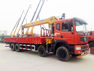 徐工G系列12噸隨車吊 更長臂展，卓越性能再升級